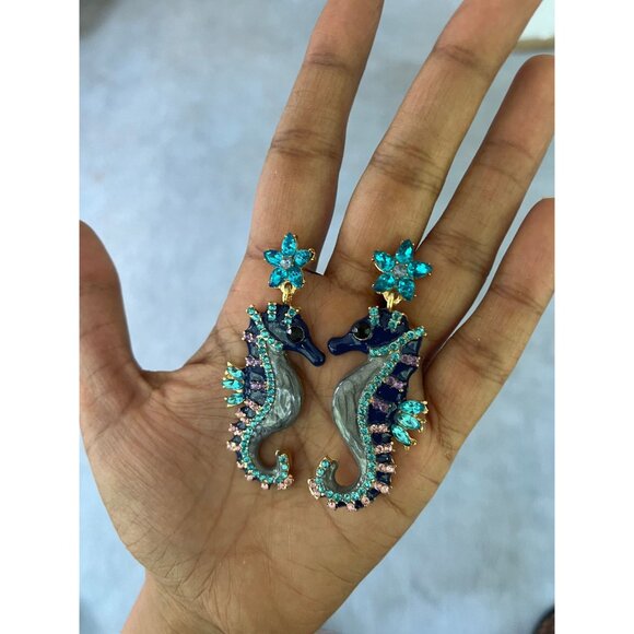 Sea horse earrings , blue earrings , dark blue earrings - Picture 3 of 8